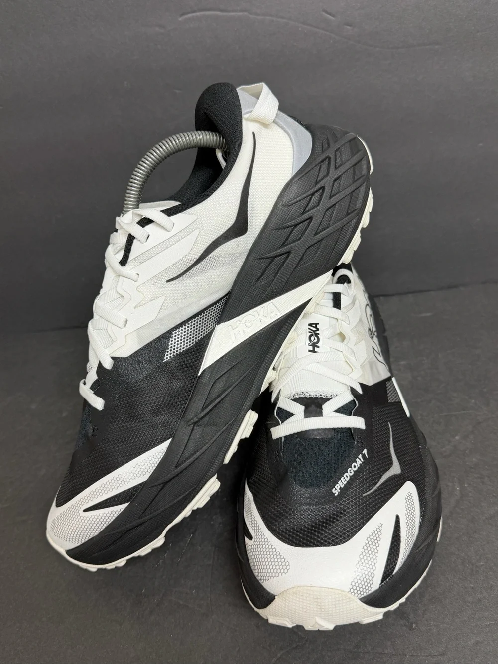 NEW Hoka Speedgoat 7 Wide Men's Size 10 2E Running Shoes 1171930/BWHT